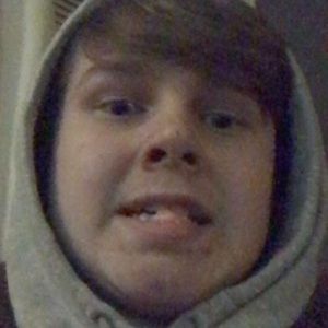 Meet your Posher, Damien